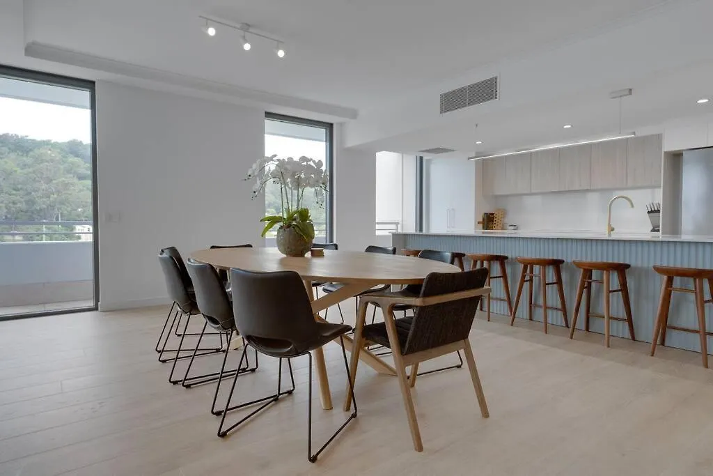 Private Rooftop Beachside 3-bed With Pool * Gold Coast