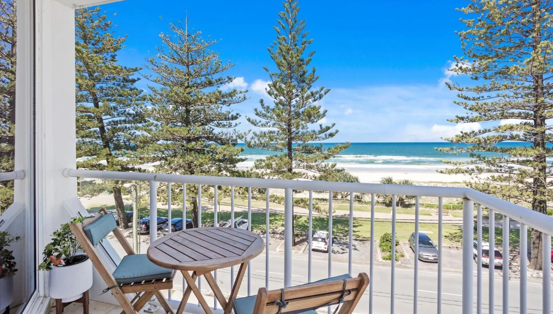 3 Bedroom Miami Oceanfront Paradise *