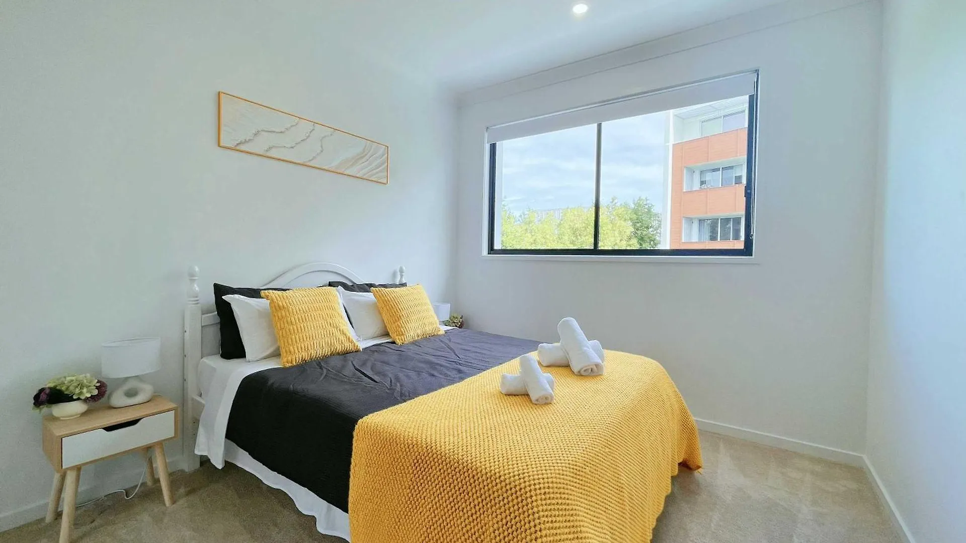 Brand New 3br Modern Comfort Oasis Wifi Parking *