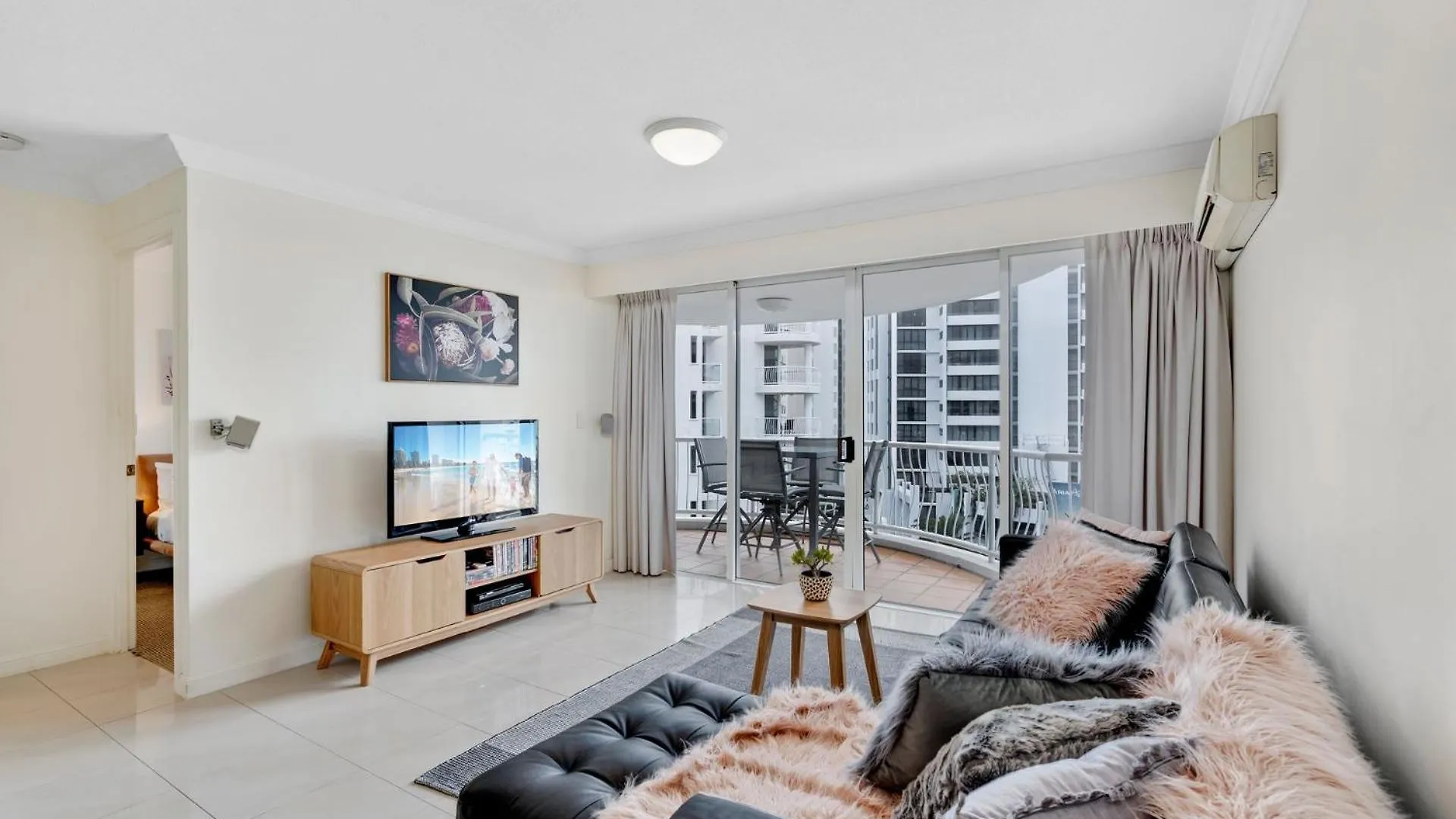 Phoenician Broadbeach - Gclr *
