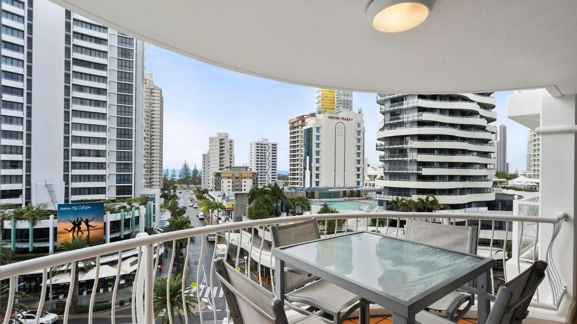 Phoenician Broadbeach - Gclr Gold Coast