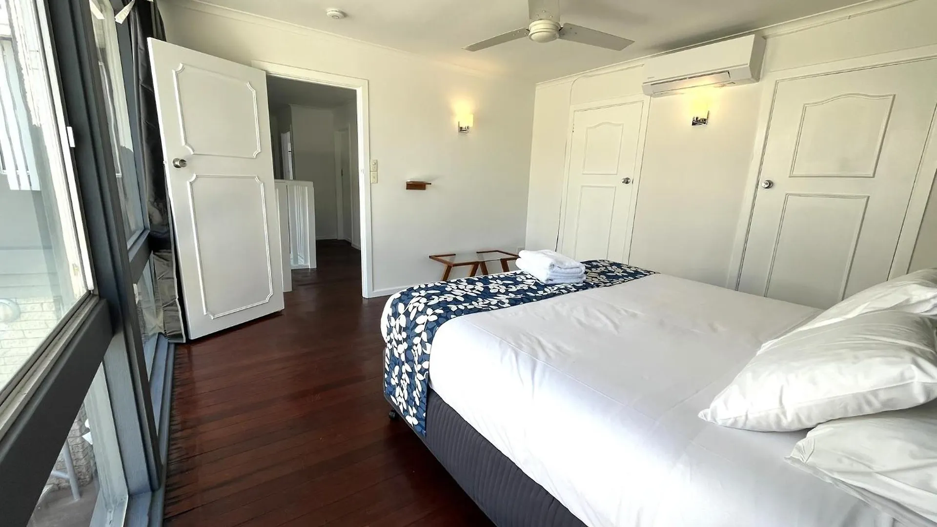 Motel Tropicana