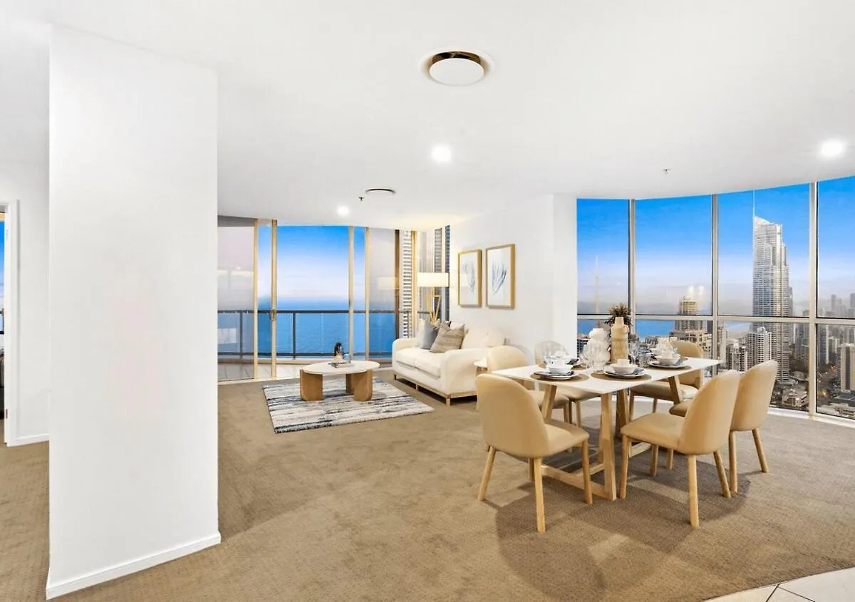 Level 45 Luxury Sub-penthouse In Towers Of Chevron Appartamento