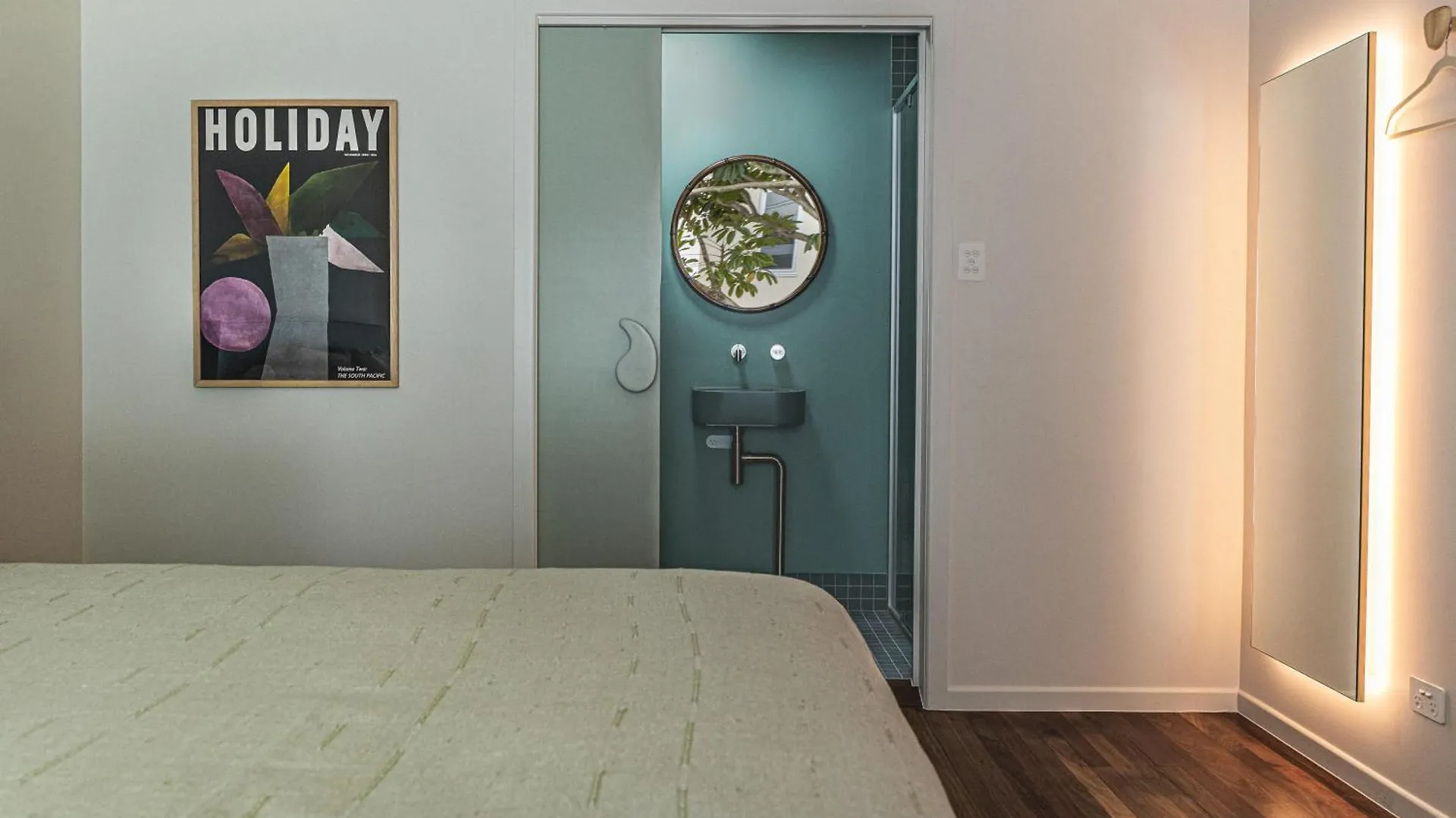 The Cheshire Cat Boutique Motel Gold Coast