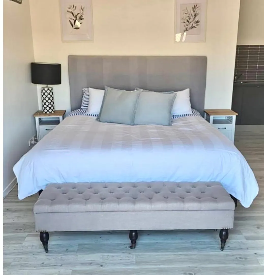 דירה Self Contained - Sleeps 4