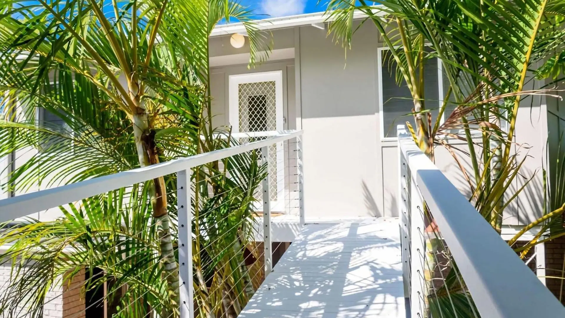 Apartment Coastal Escape Burleigh Heads