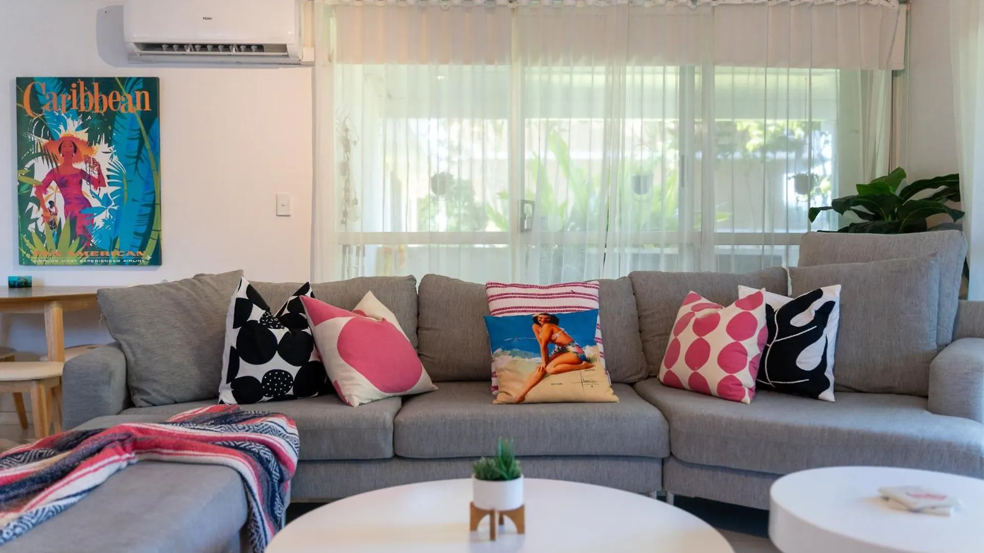 Beachside Beauty At Burleigh Pavilion! Apartman Gold Coast