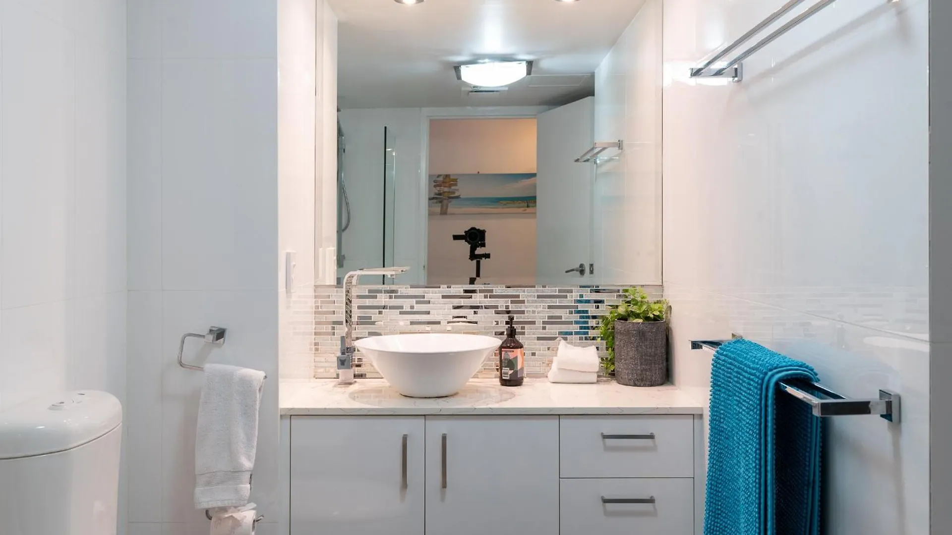 Apartman Beachside Beauty At Burleigh Pavilion! *