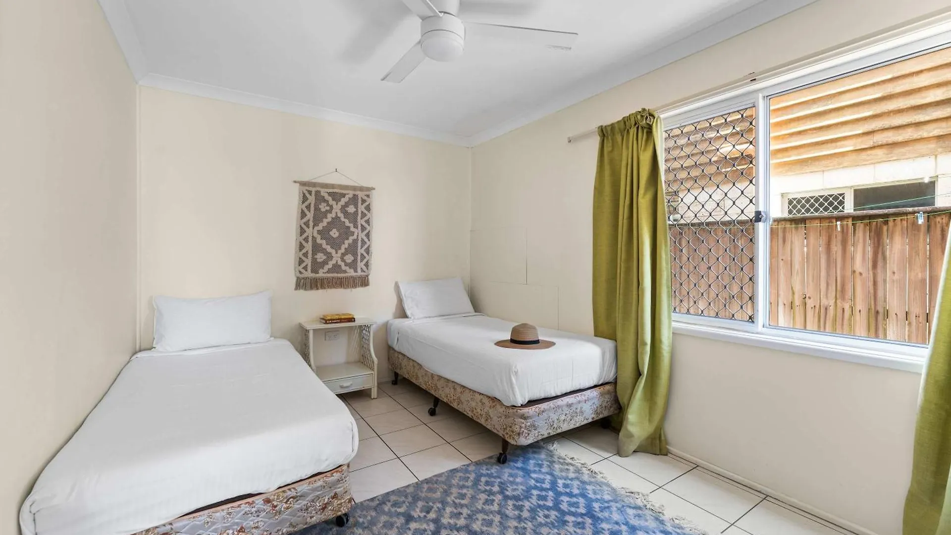 Brigadine Tugun Unit 3 Apartment