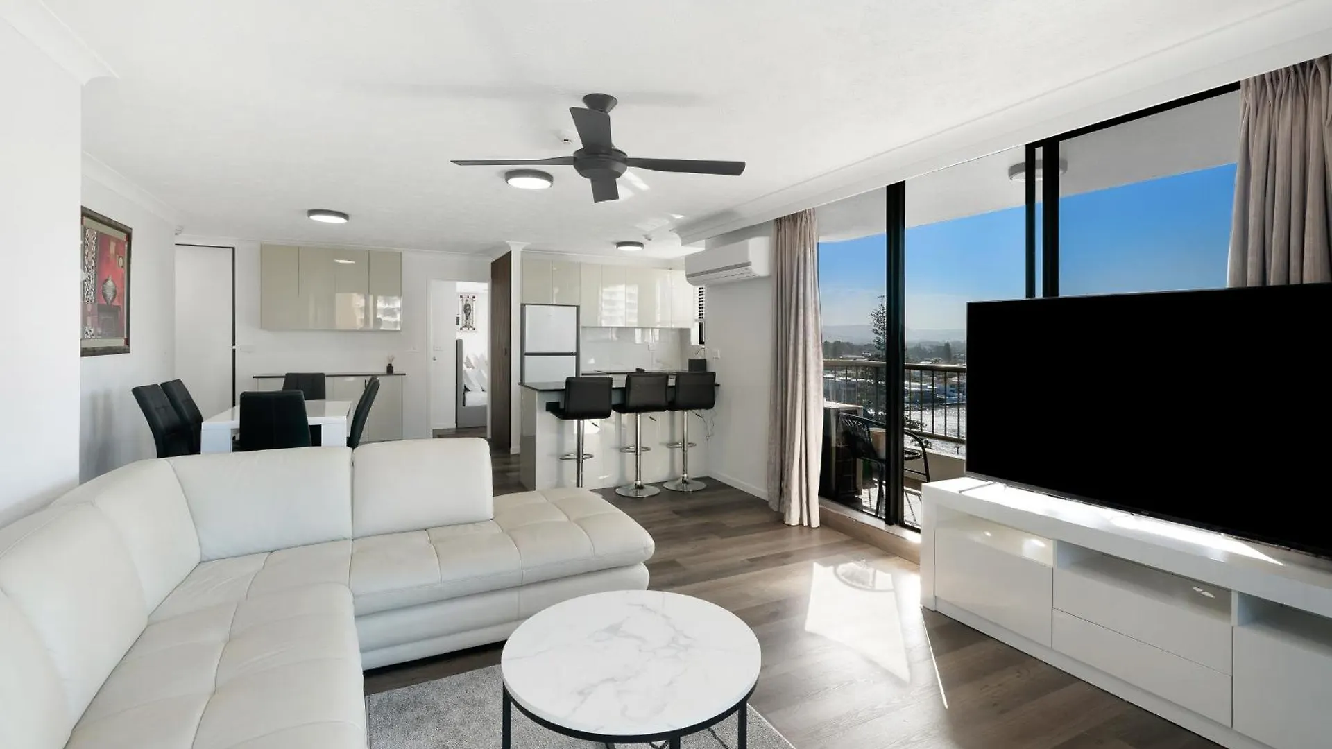 Apartment Surfers Paradise Entire *