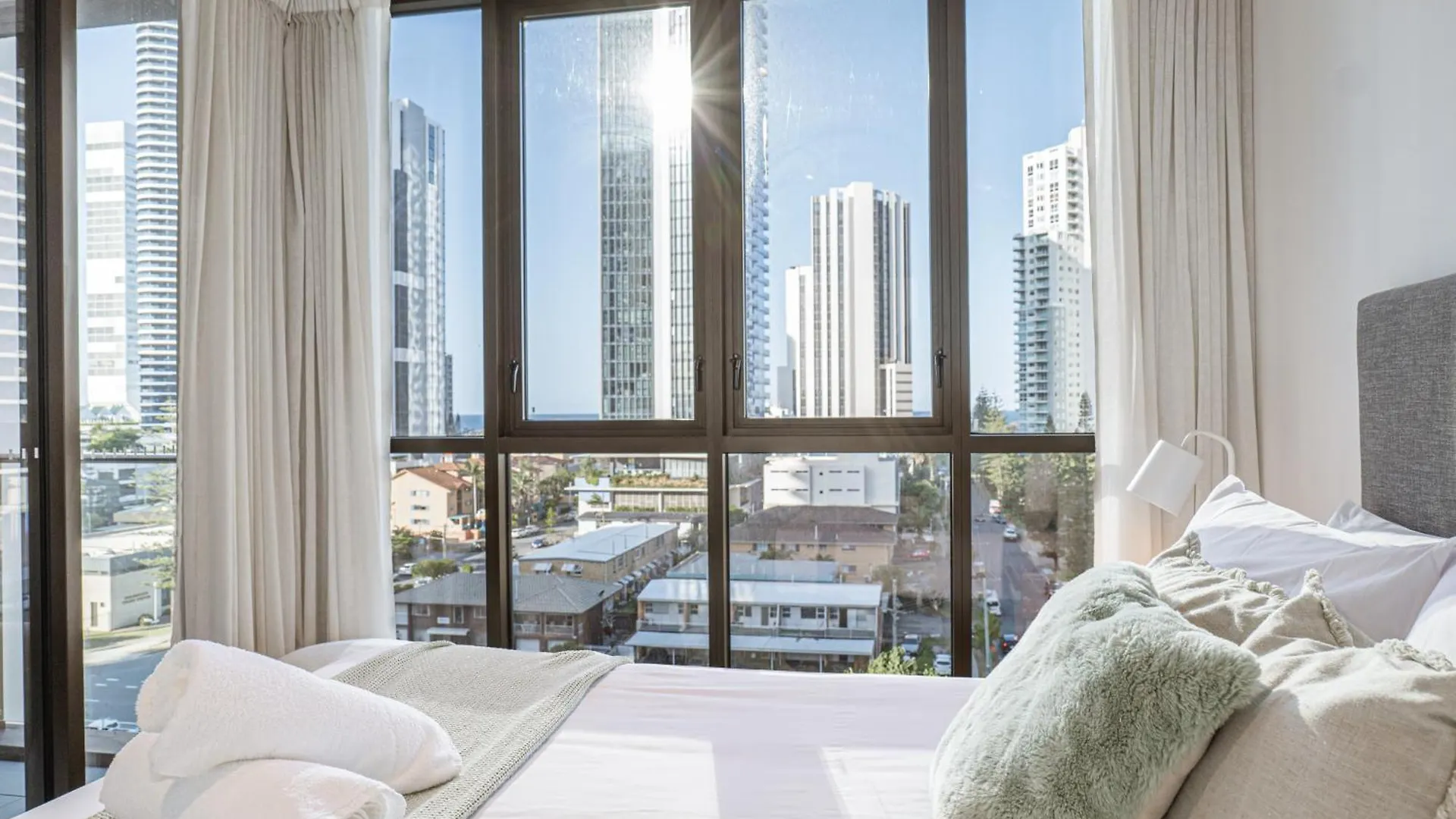 Apartment Special Deal! 2br In Heart Of *