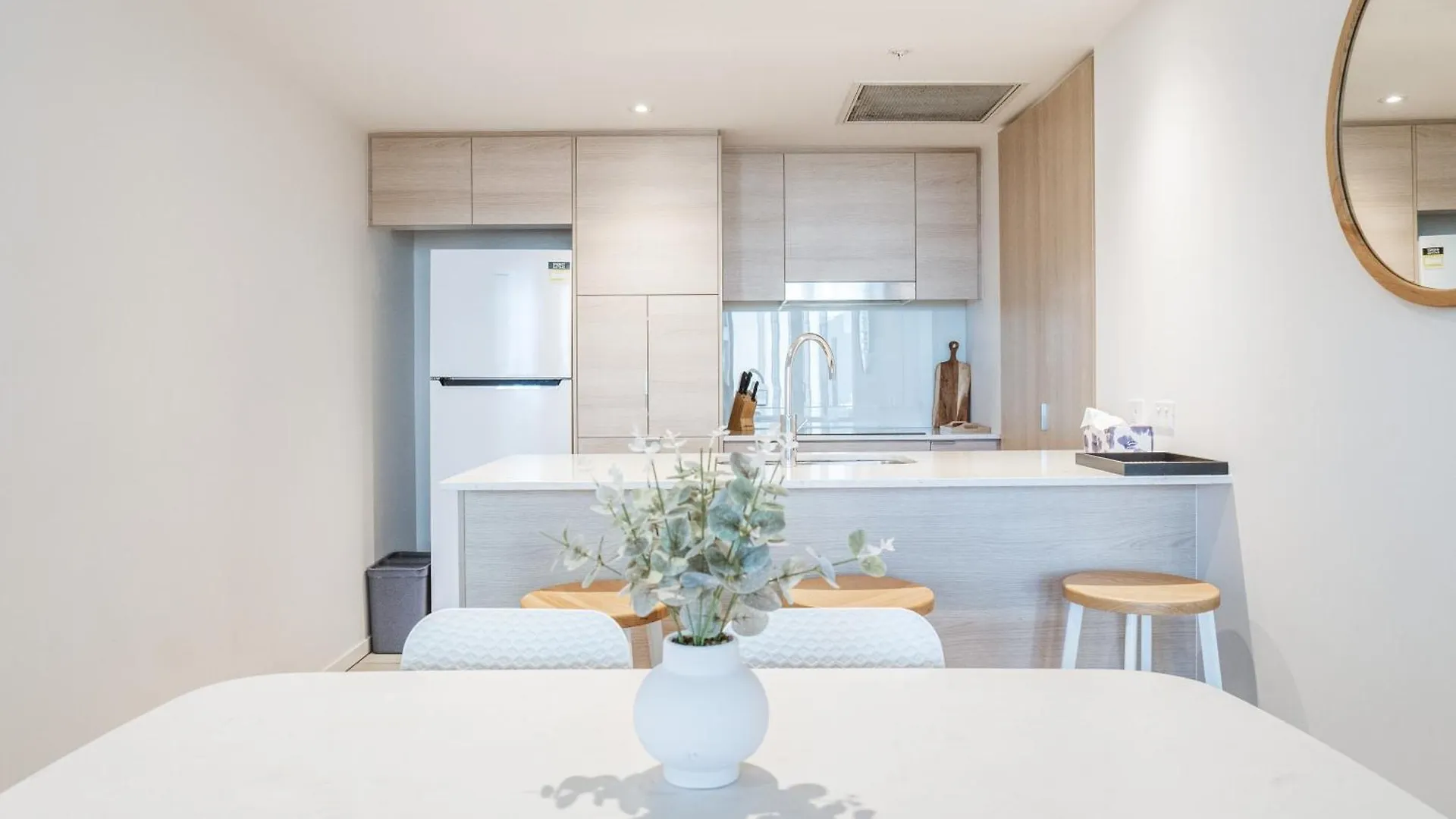 Apartment Special Deal! 2br In Heart Of