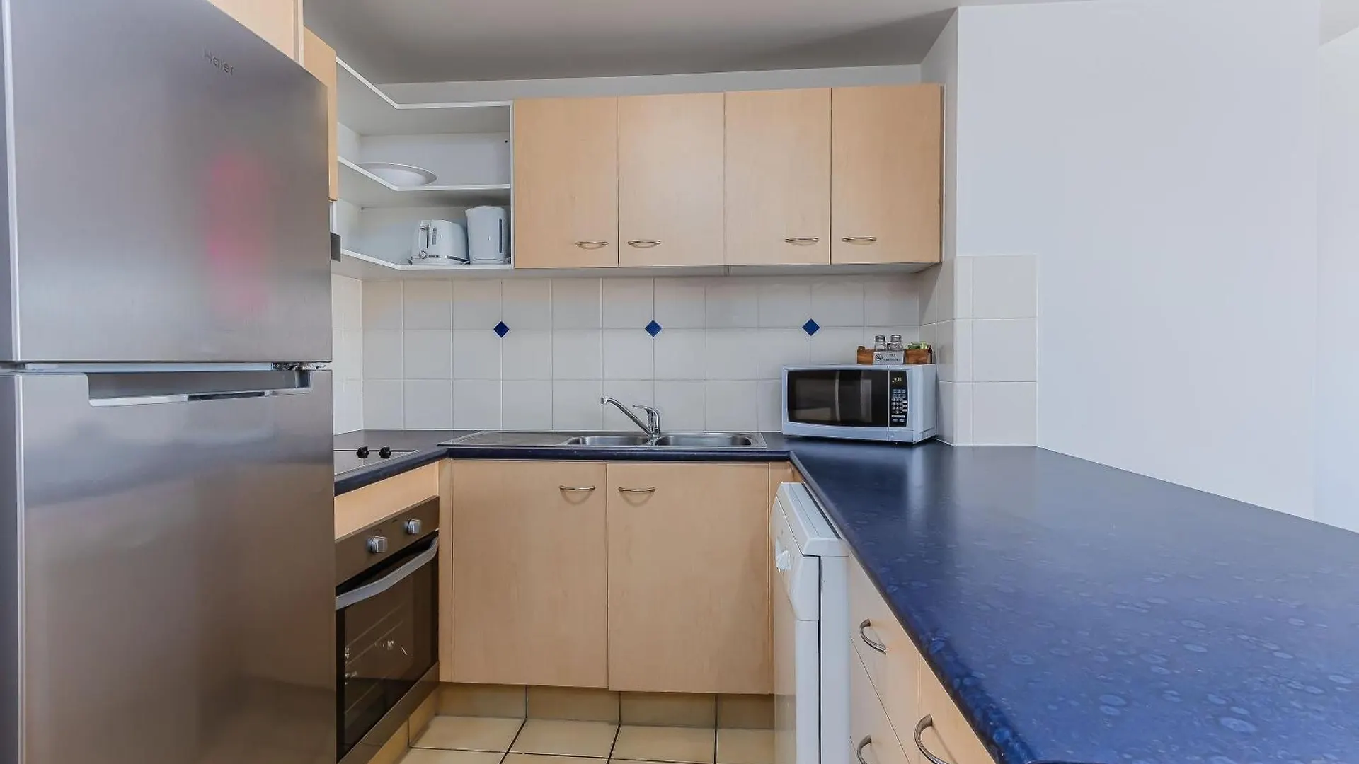 Bella Mare Coolangatta Beachside 4*