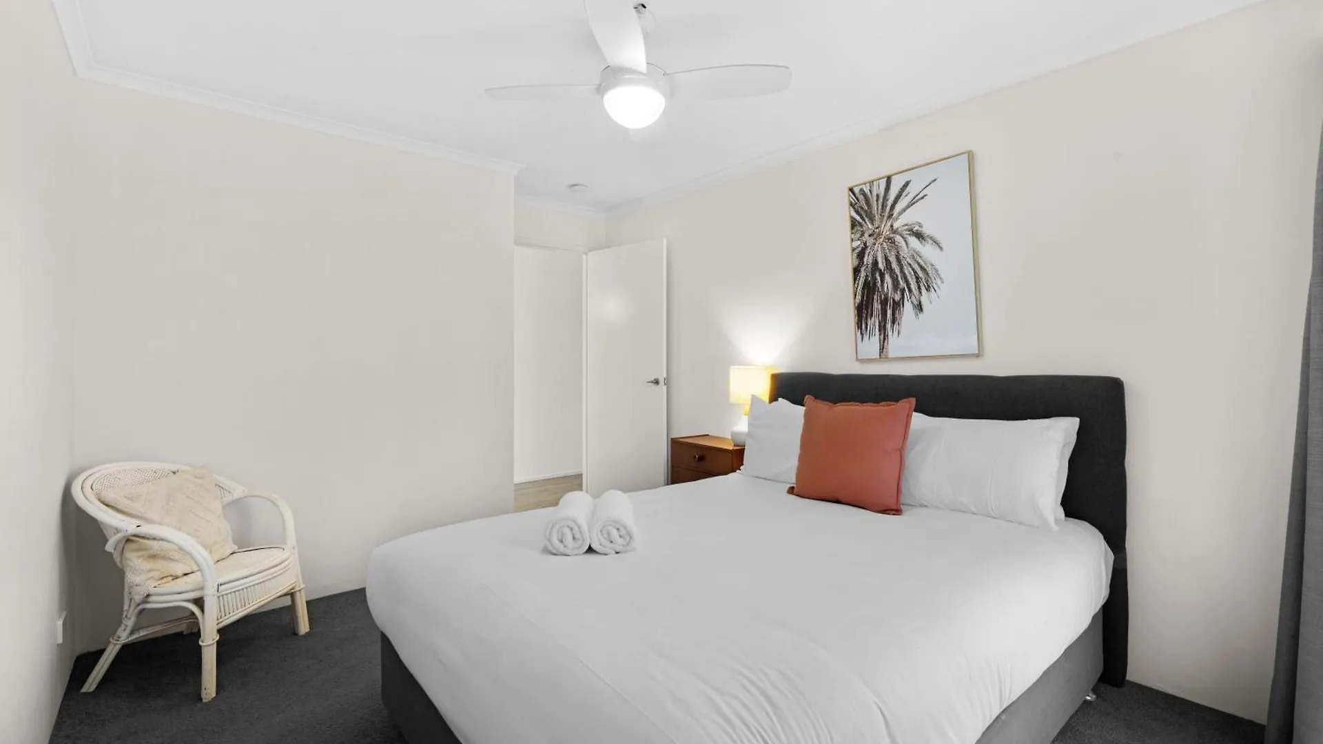 Surfside Court - Hosted By Burleigh Letting Apartment