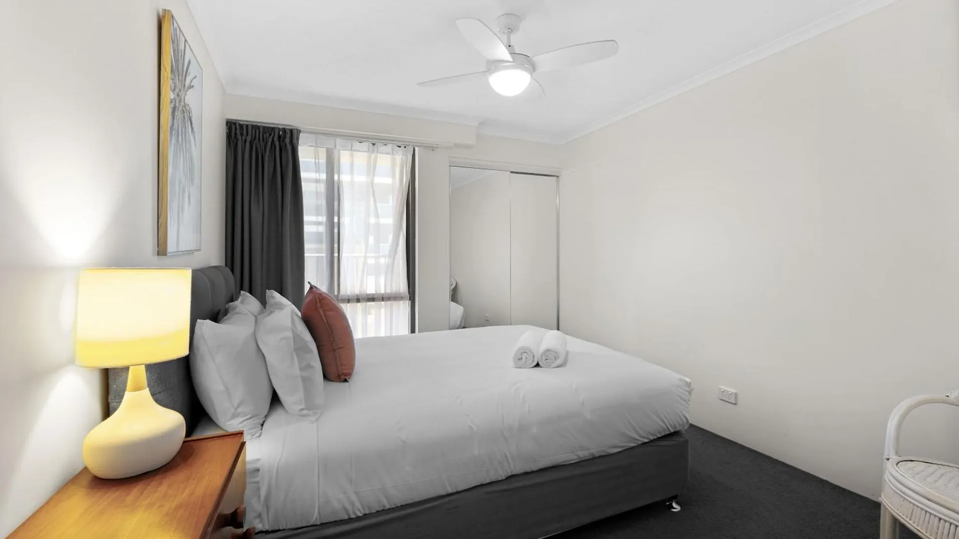 Surfside Court - Hosted By Burleigh Letting Apartment Gold Coast