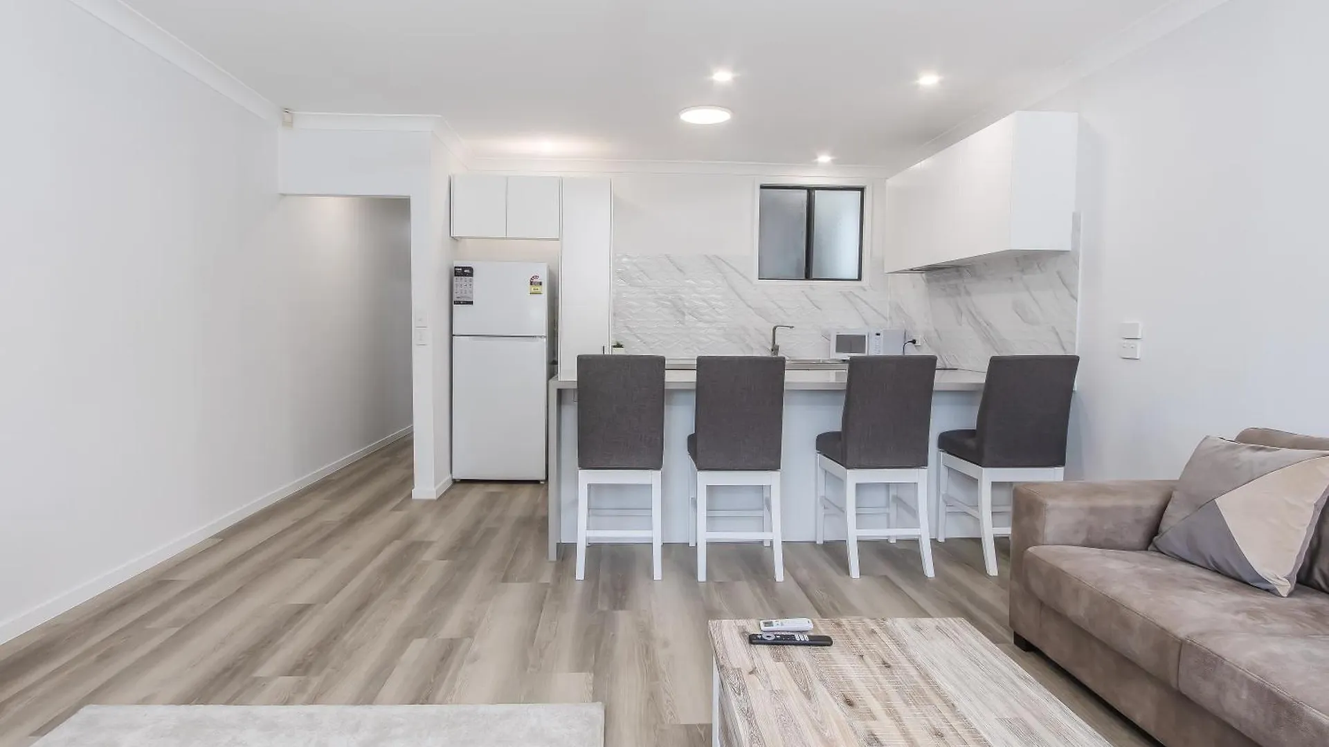 The Laneway By Burleigh Letting Company Appartamento *
