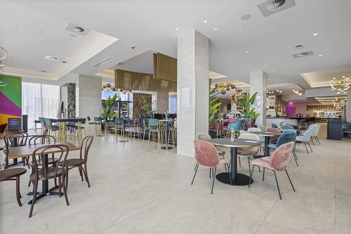 Southport Lux Floor *