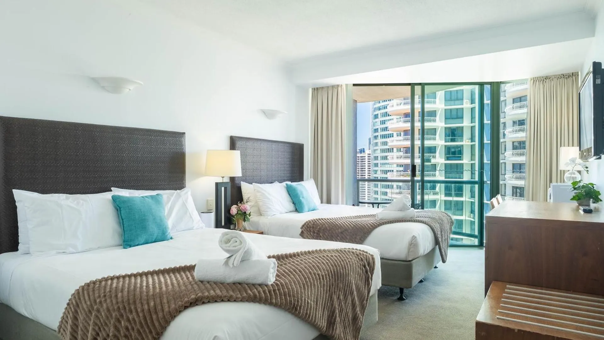 Family Ocean View On L19 Gold Coast