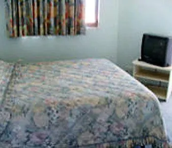 Apart-hotel Oceanside - Absolute Beachfront Gold Coast