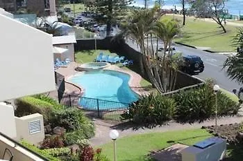 アパートホテル Sandrift Beachfront