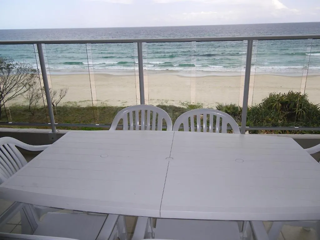 Pacific Surf Absolute Beachfront Aparthotel