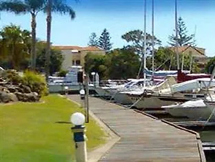 Bayview Bay Aparthotel