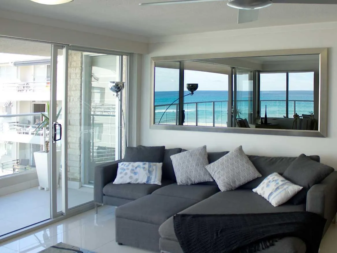 Pacific Surf Absolute Beachfront Aparthotel
