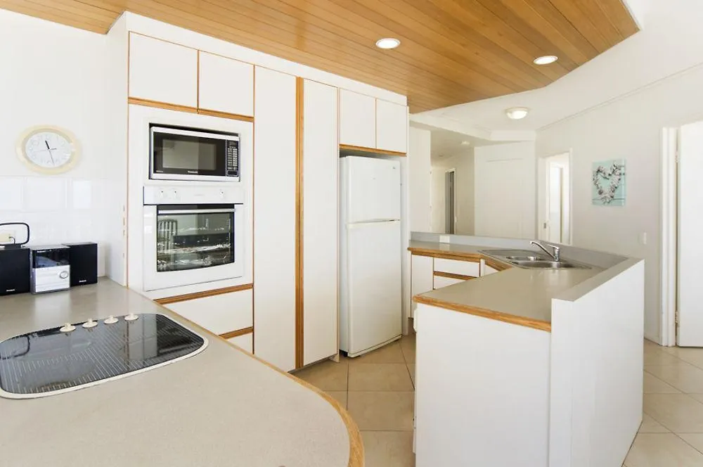 Oceanside - Absolute Beachfront Apart-hotel Gold Coast
