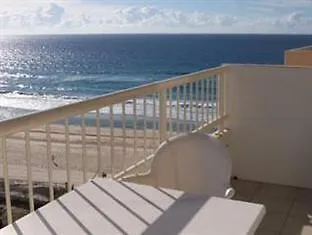 Bahia Beachfront Hotel Gold Coast