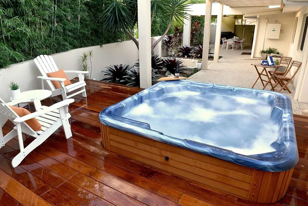 Villa Roma On Capri Gc Gold Coast