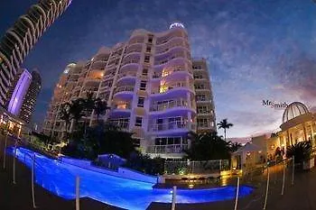 Aparthotel Broadbeach Gold Coast