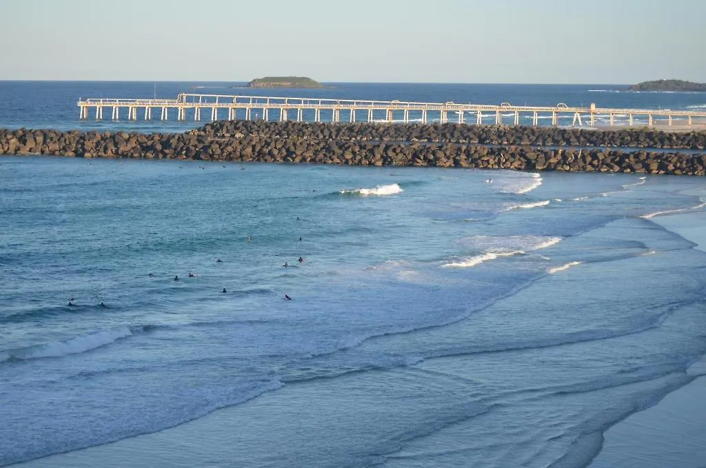 La Costa Beachside Χρυσή Ακτή