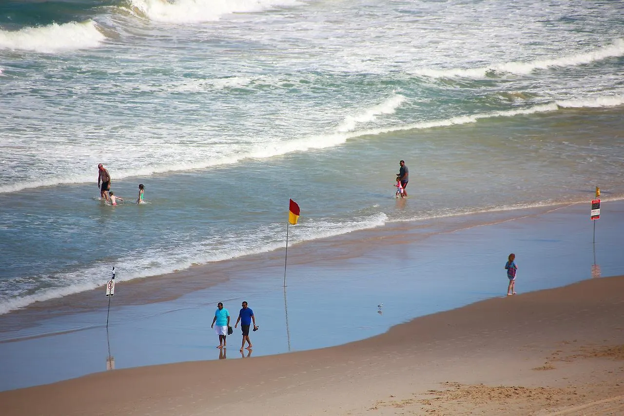 Narrowneck Court Apartahotel Gold Coast
