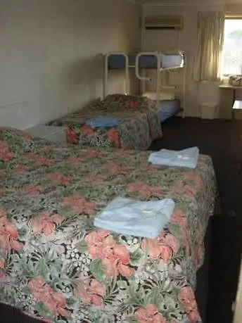汽车旅馆 黄金海岸宾馆 3*