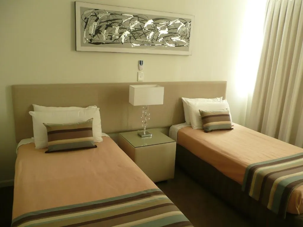 Grosvenor Beachfront Surfers Paradise Gold Coast
