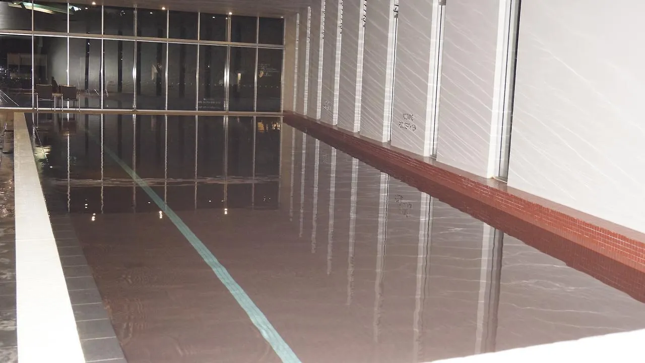 Private With Ocean Views At Q1 Apartmán *