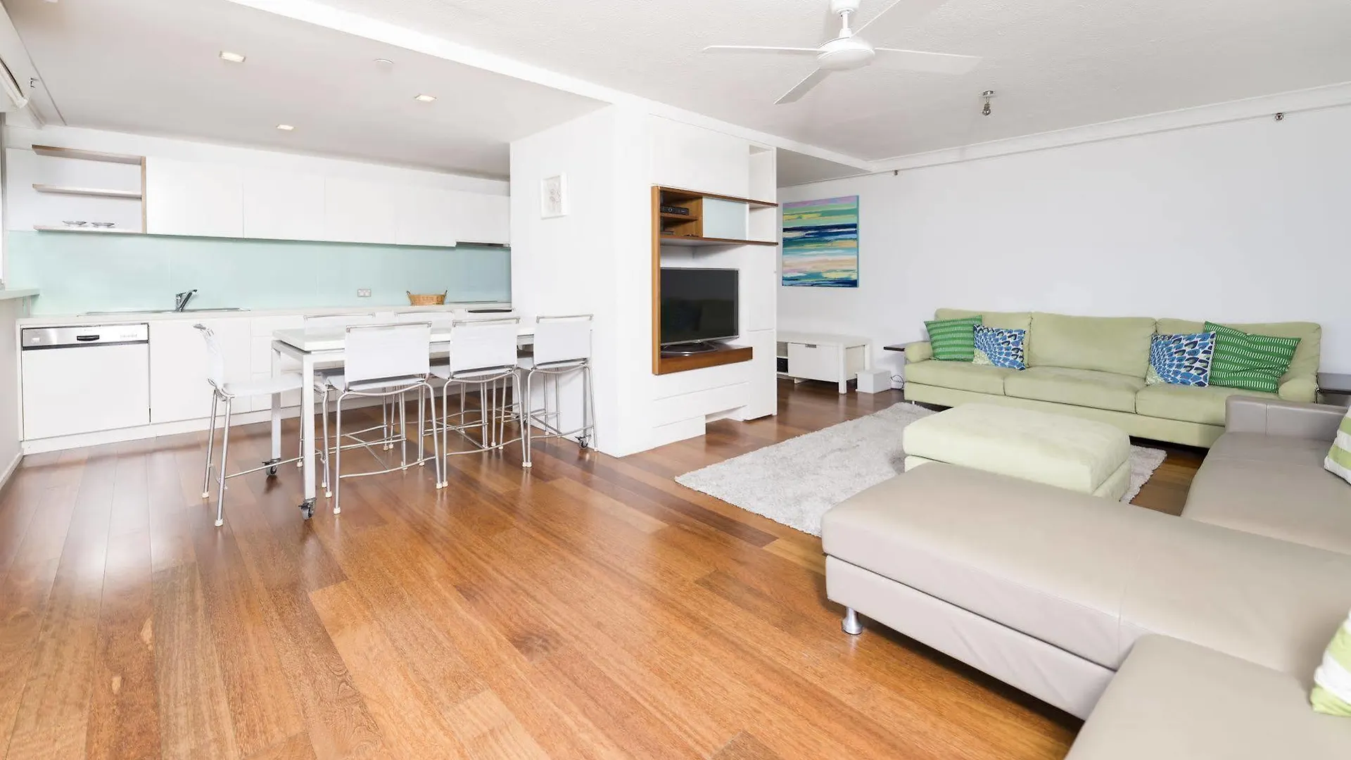 Sunbird Main 4*