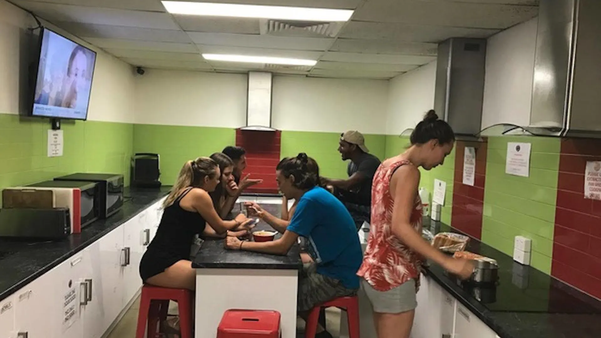 Down Under Hostels