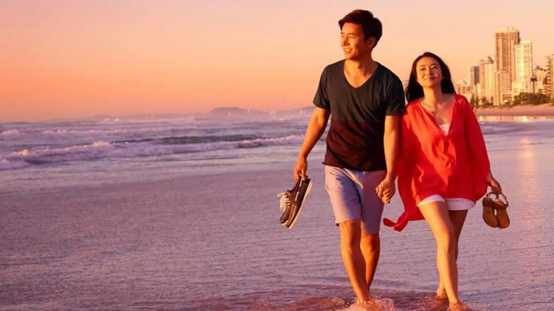 Capricorn One Beachside - Official 4*