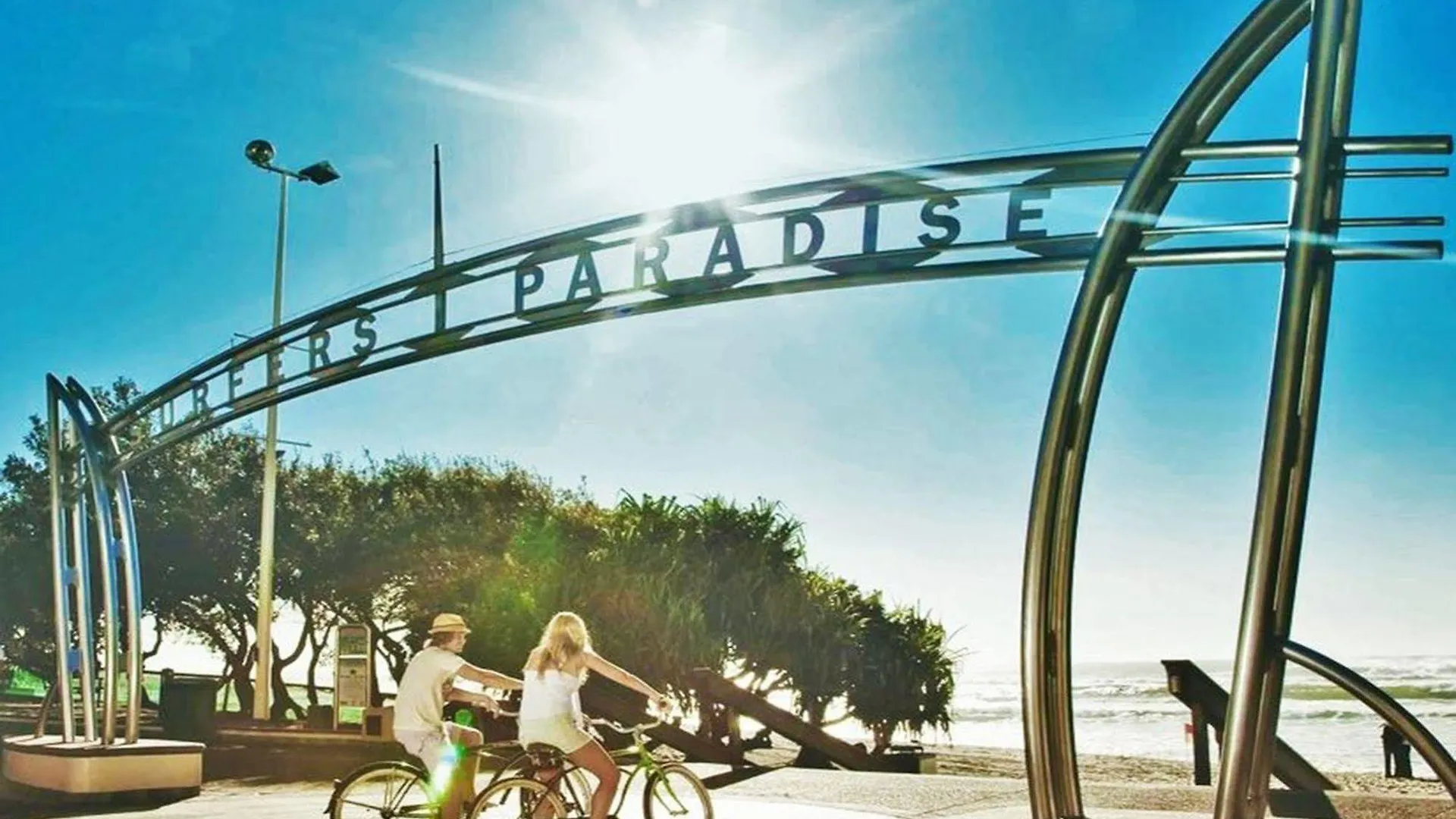 Aparthotel Capricorn One Beachside - Official Gold Coast
