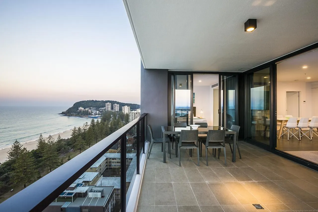 Boardwalk Burleigh - Official Aparthotel 4*