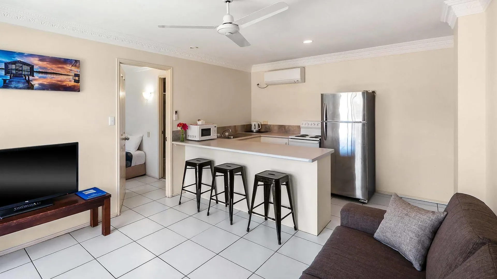 Bilinga Motel 2*