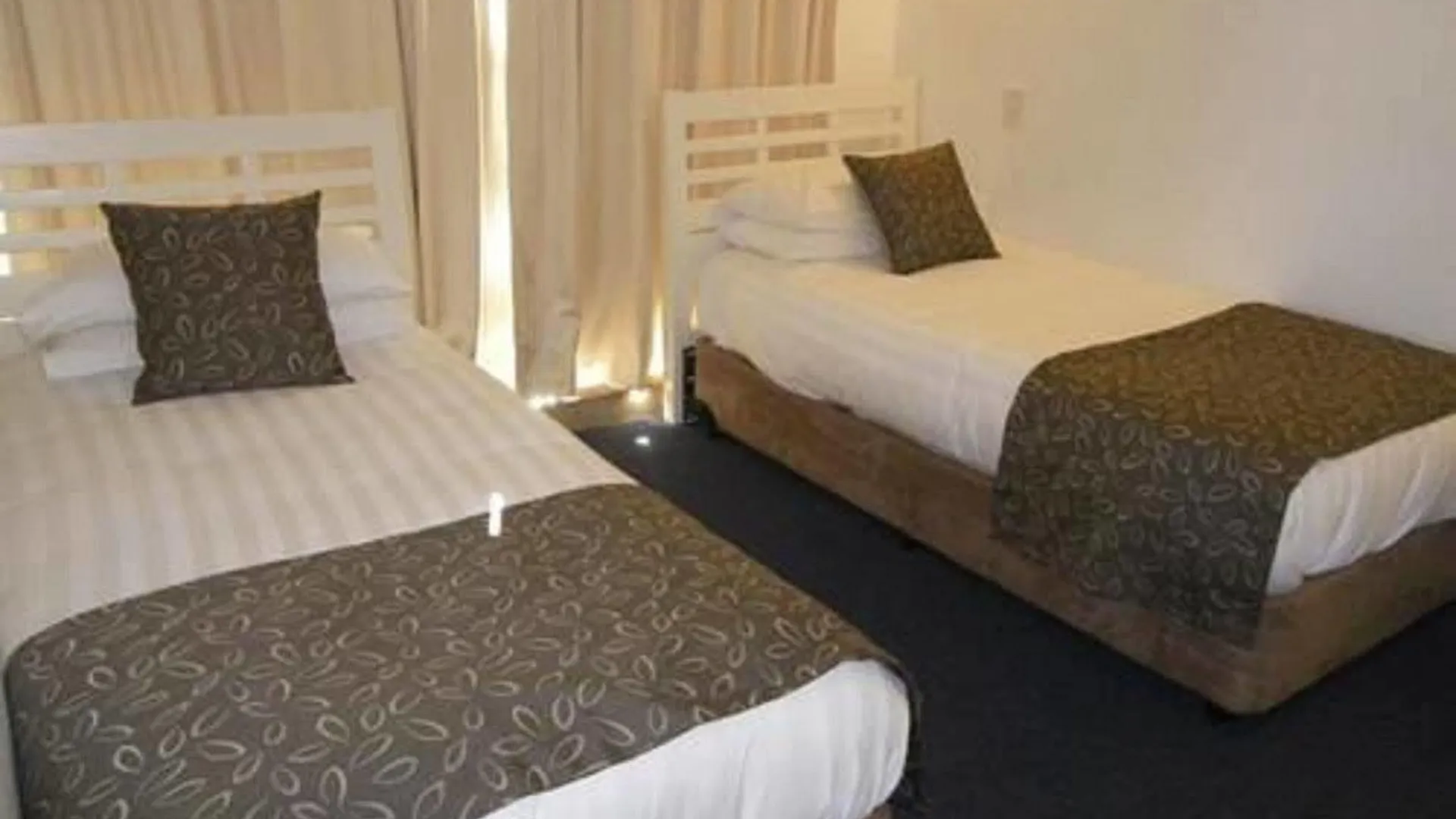 Aparthotel Pacific Surf Absolute Beachfront