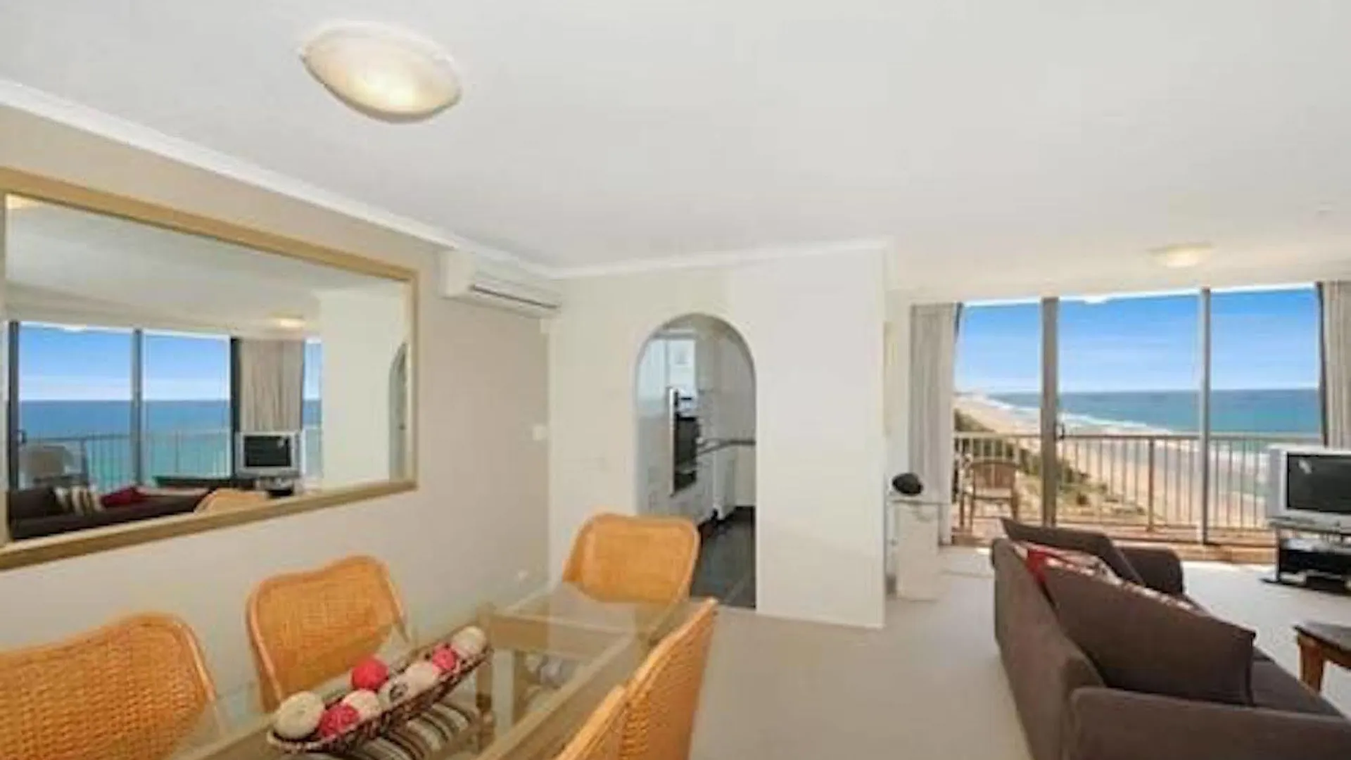 Boulevard Towers On Broadbeach 4* Gold Coast