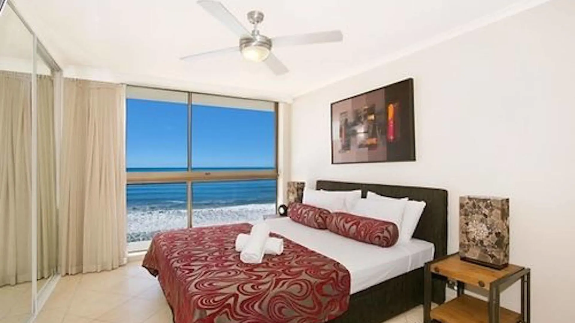 Aparthotel Boulevard Towers On Broadbeach 4*