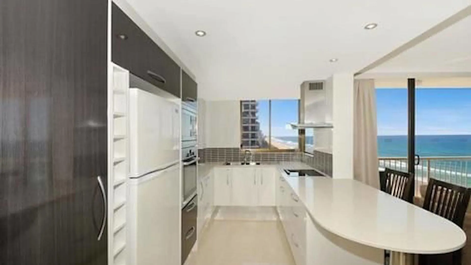 Boulevard Towers On Broadbeach Aparthotel Gold Coast