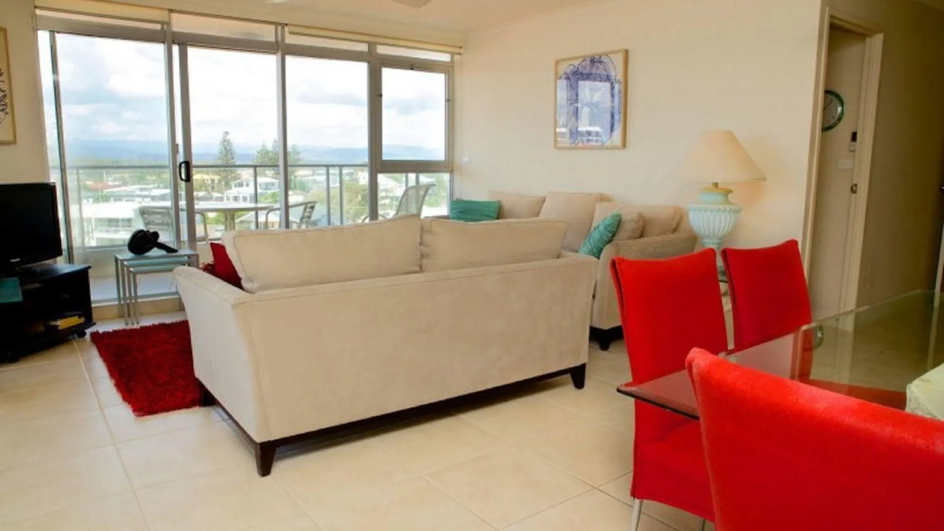 Aparthotel Foreshore Beachfront Gold Coast