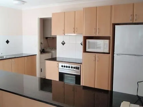 Grosvenor Beachfront Surfers Paradise