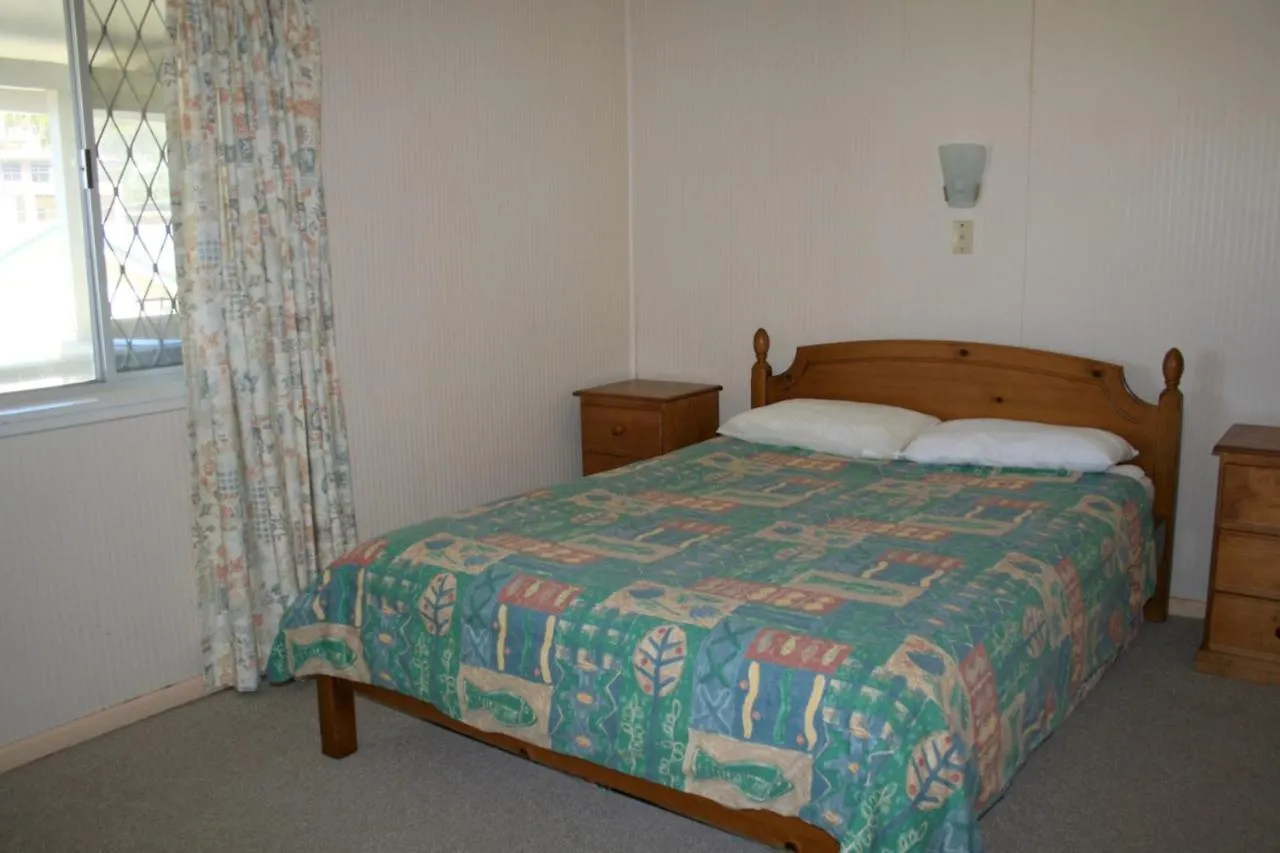 White Dolphin Unit 5 Apartment *