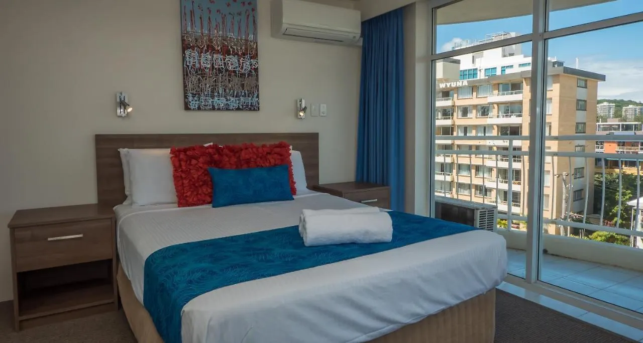 2nd Avenue Beachside Aparthotel